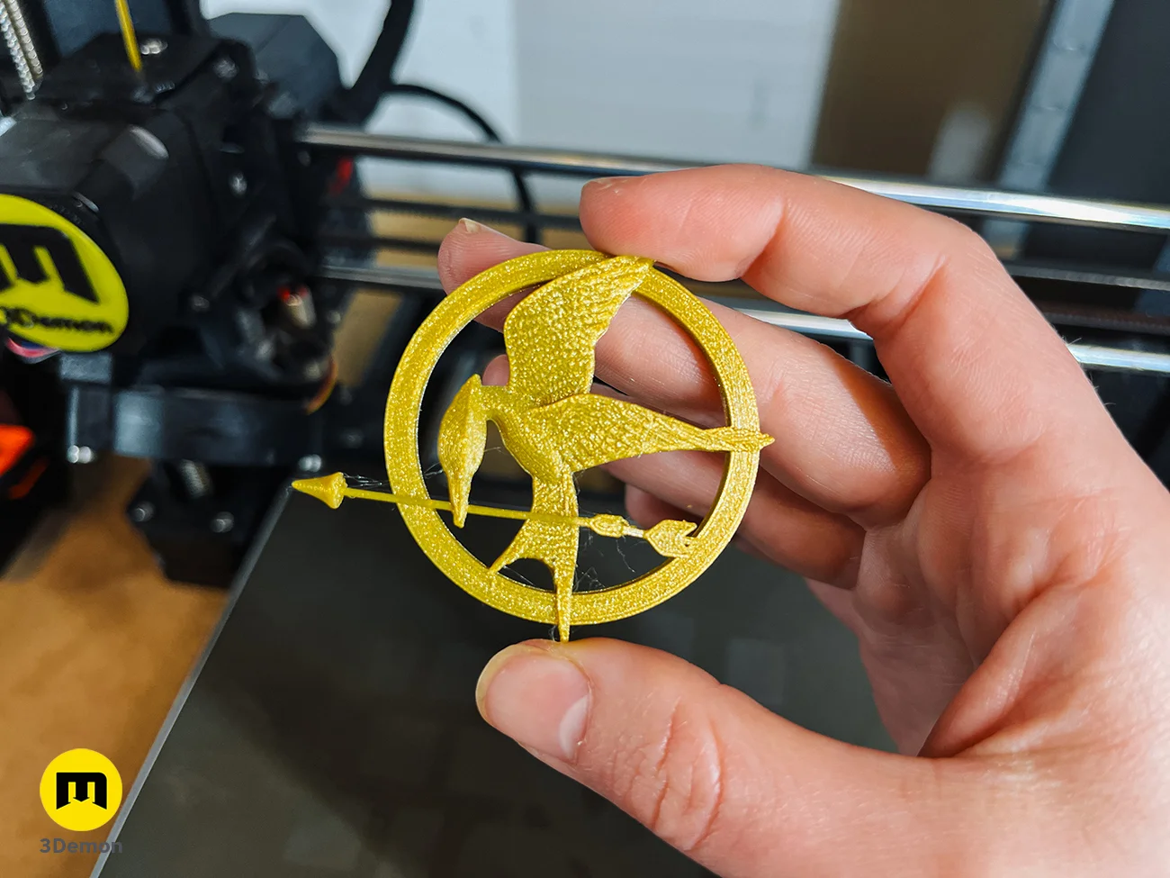 Mockingjay Pin – Hunger Games 3d model