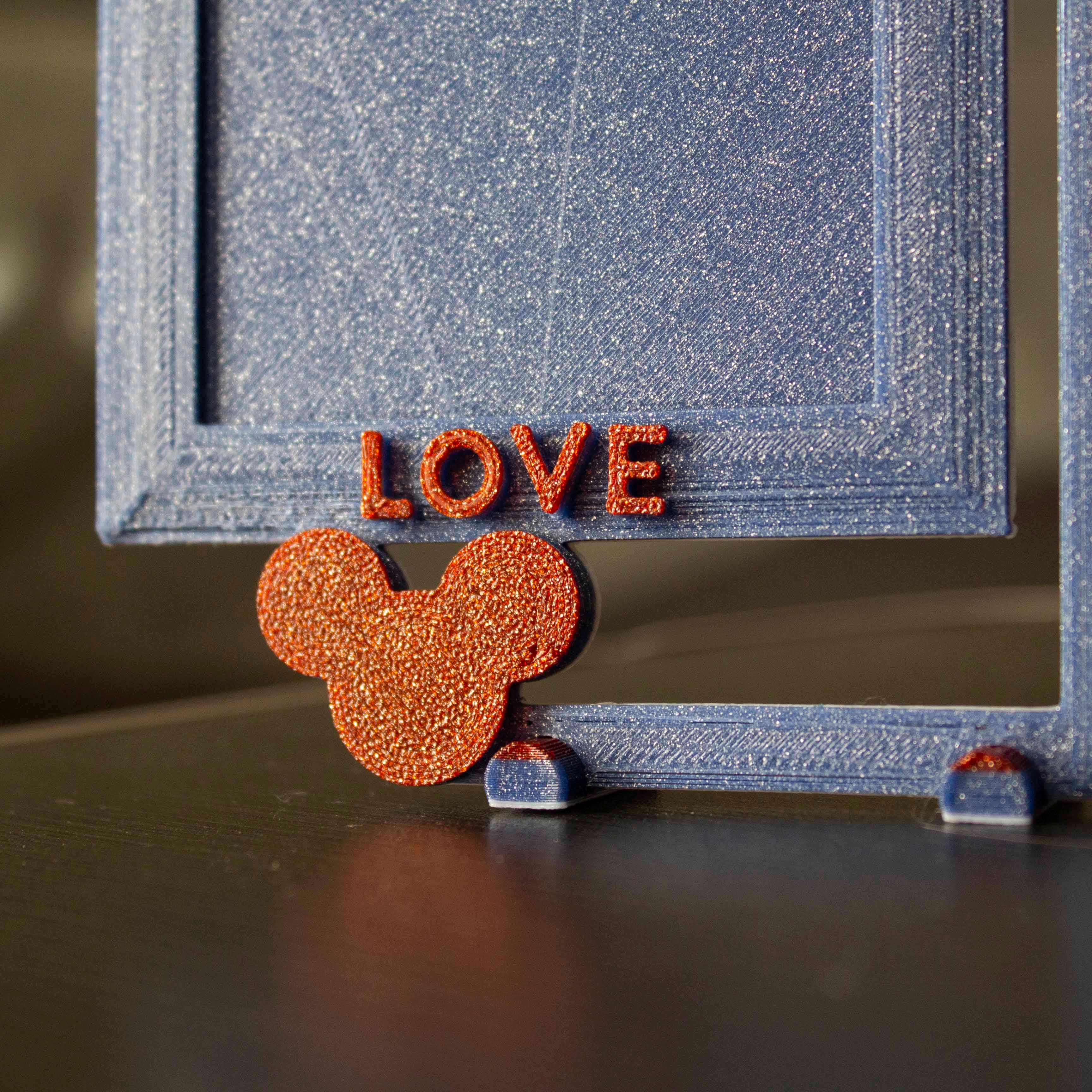 4x6 Frame LOVE Minnie & Mickey Mouse #ThangsFrameContest 3d model