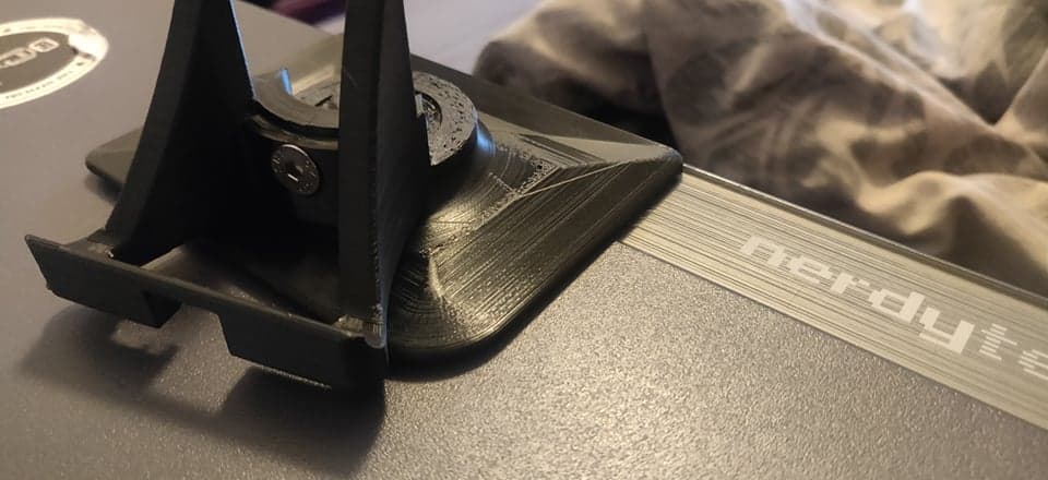 couchmaster cycon phone stand.obj 3d model