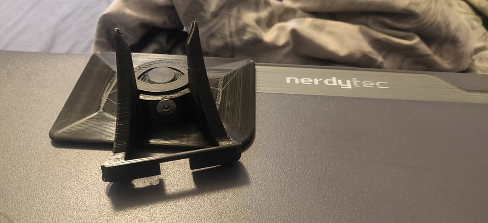 couchmaster cycon phone stand.obj 3d model