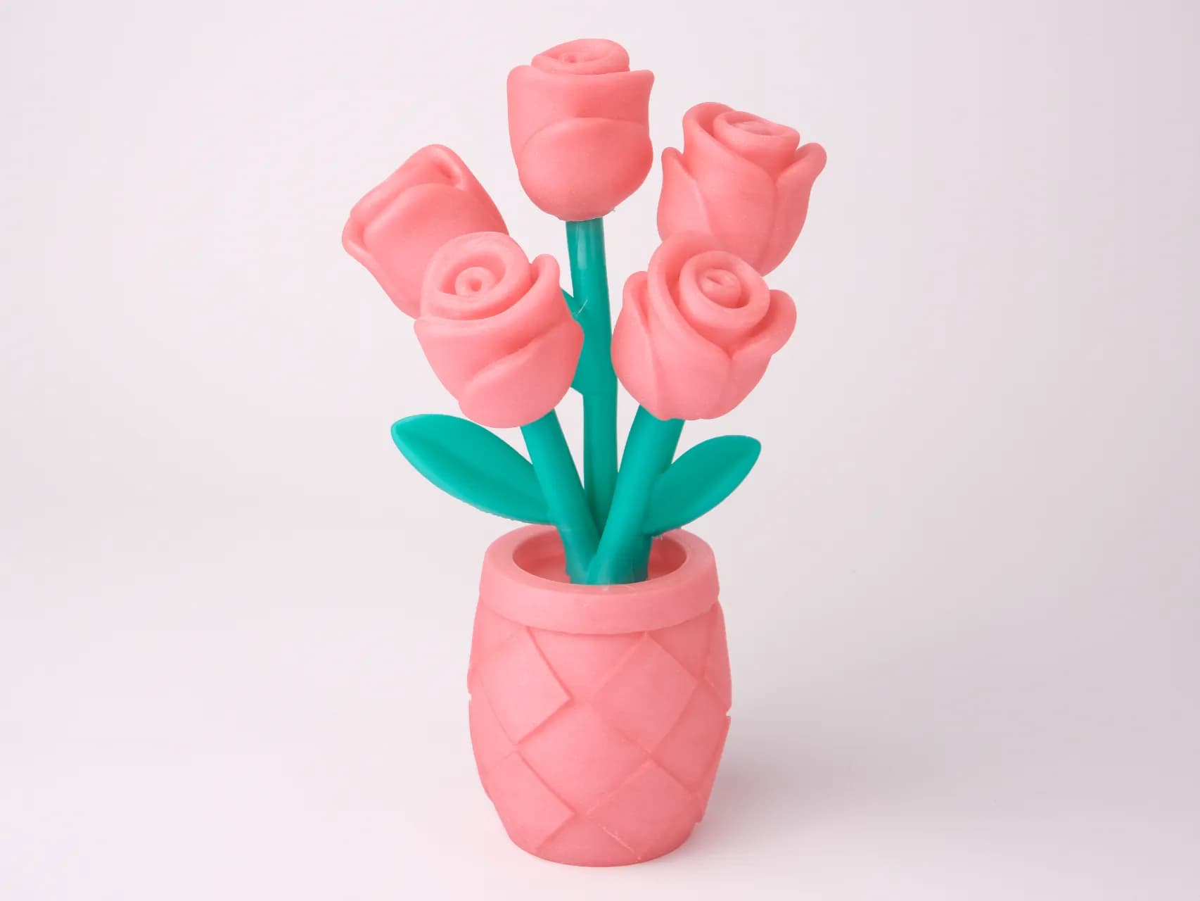Sweet Rosebuds Sculpture – Playful Rose Floral Art 3d model