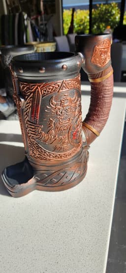 loved this design! Printed and painted for a Gnome Pally we plan to use as a living shield more often than not... hopefully he loves it because I do!! Thanks LittleTup
No supports, with PLA+ on a bambu @8% infill gyroid. Came out perfect. 3d model