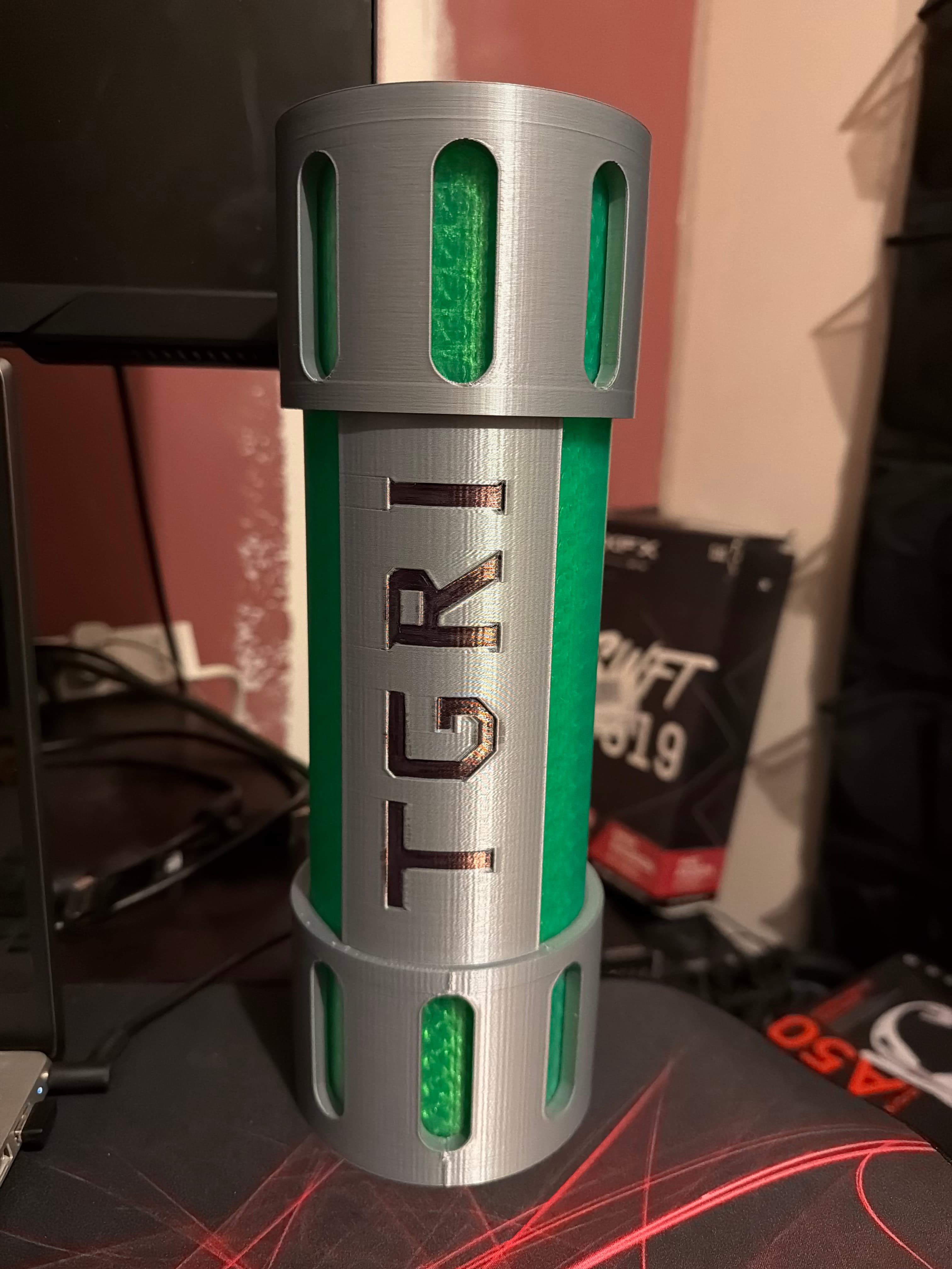 Just finished printing this. Such an awesome model. Can not thank you enough. You made my daughter’s day when we found this! I Did have to use a brim to hold the front and back plates upright. Everything printed wonderful.