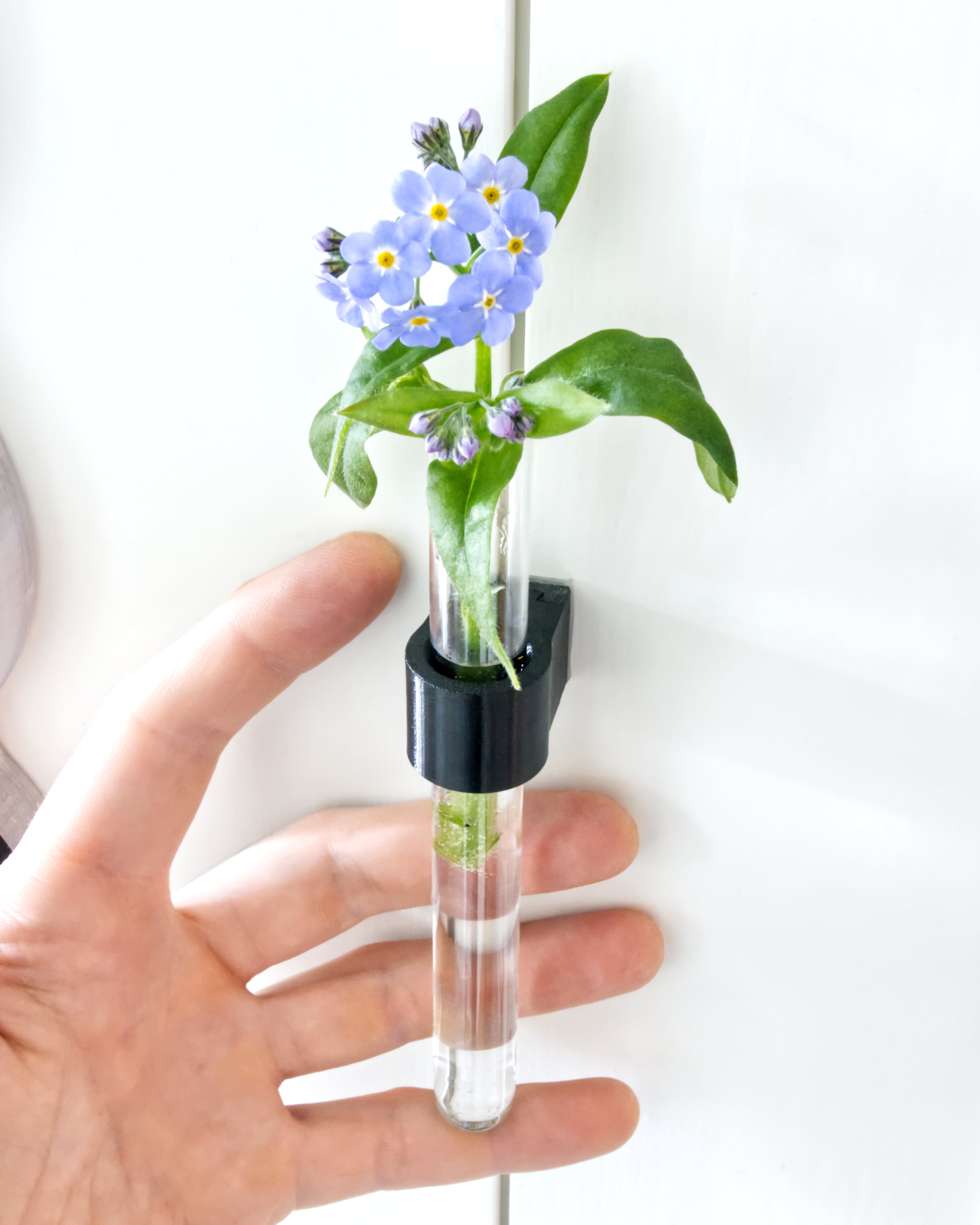EZPZ Tube to Wall Mount 3d model