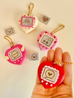 Valentines Heart Clicker Keychain Fidget Toy V-Pet Bundle 3d model