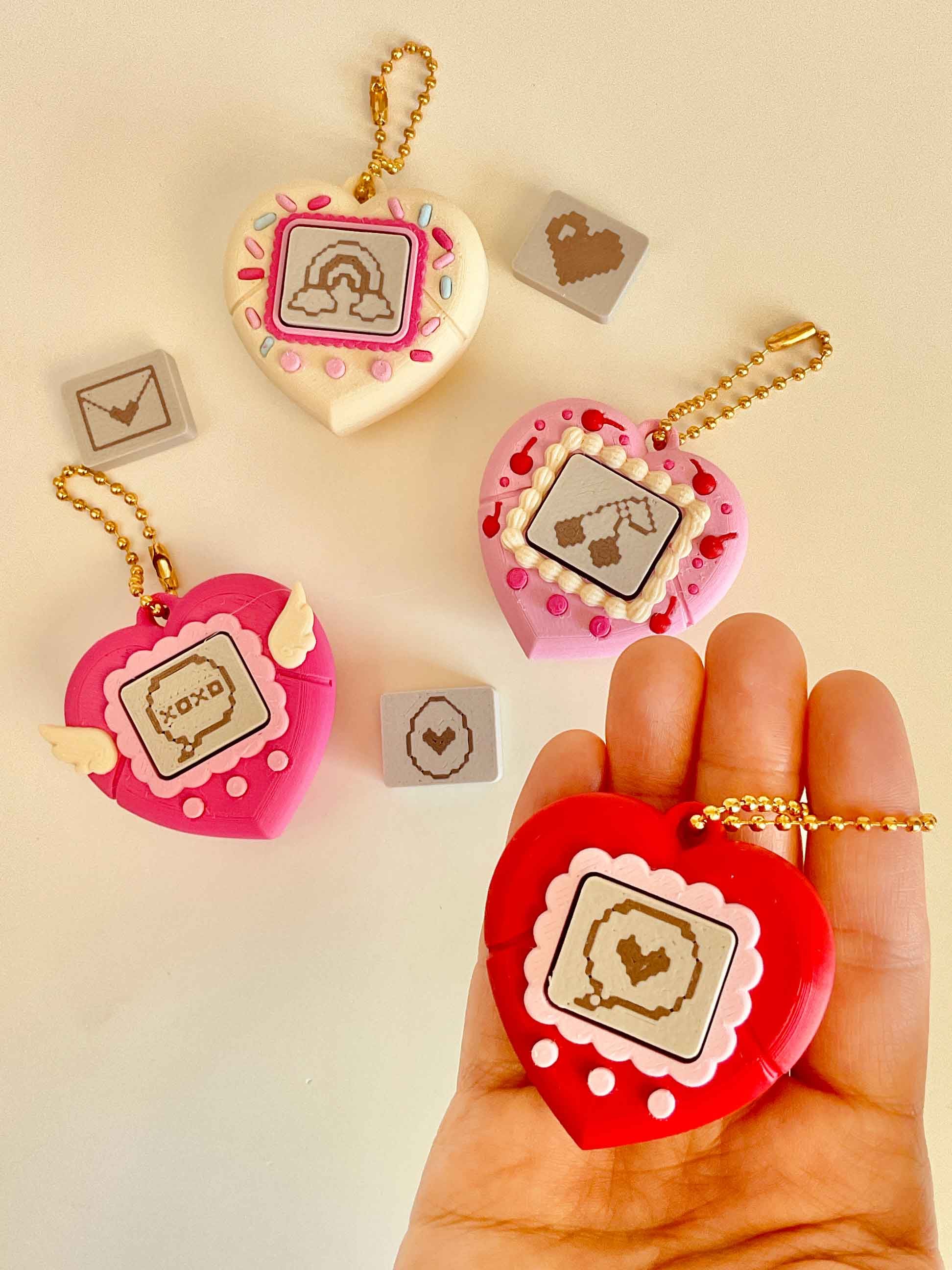 Valentines Heart Clicker Keychain Fidget Toy V-Pet Bundle 3d model