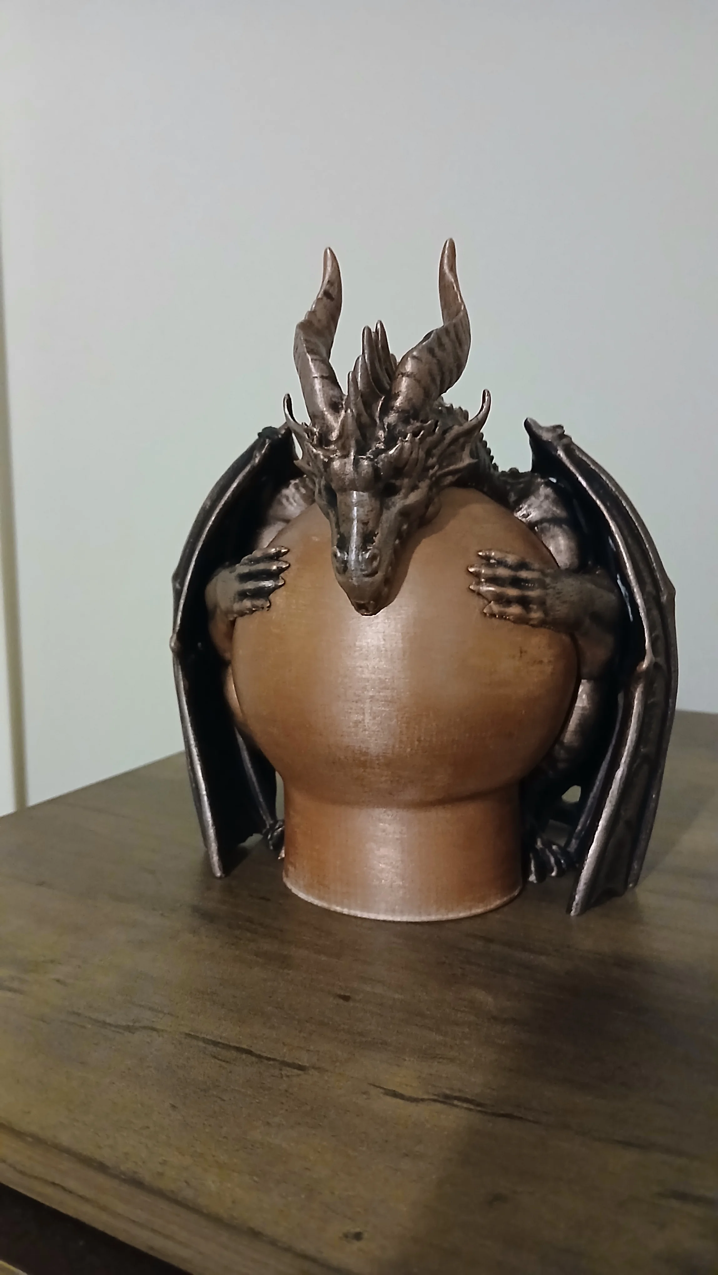 Dragon Guardian Orb Lamp 3d model