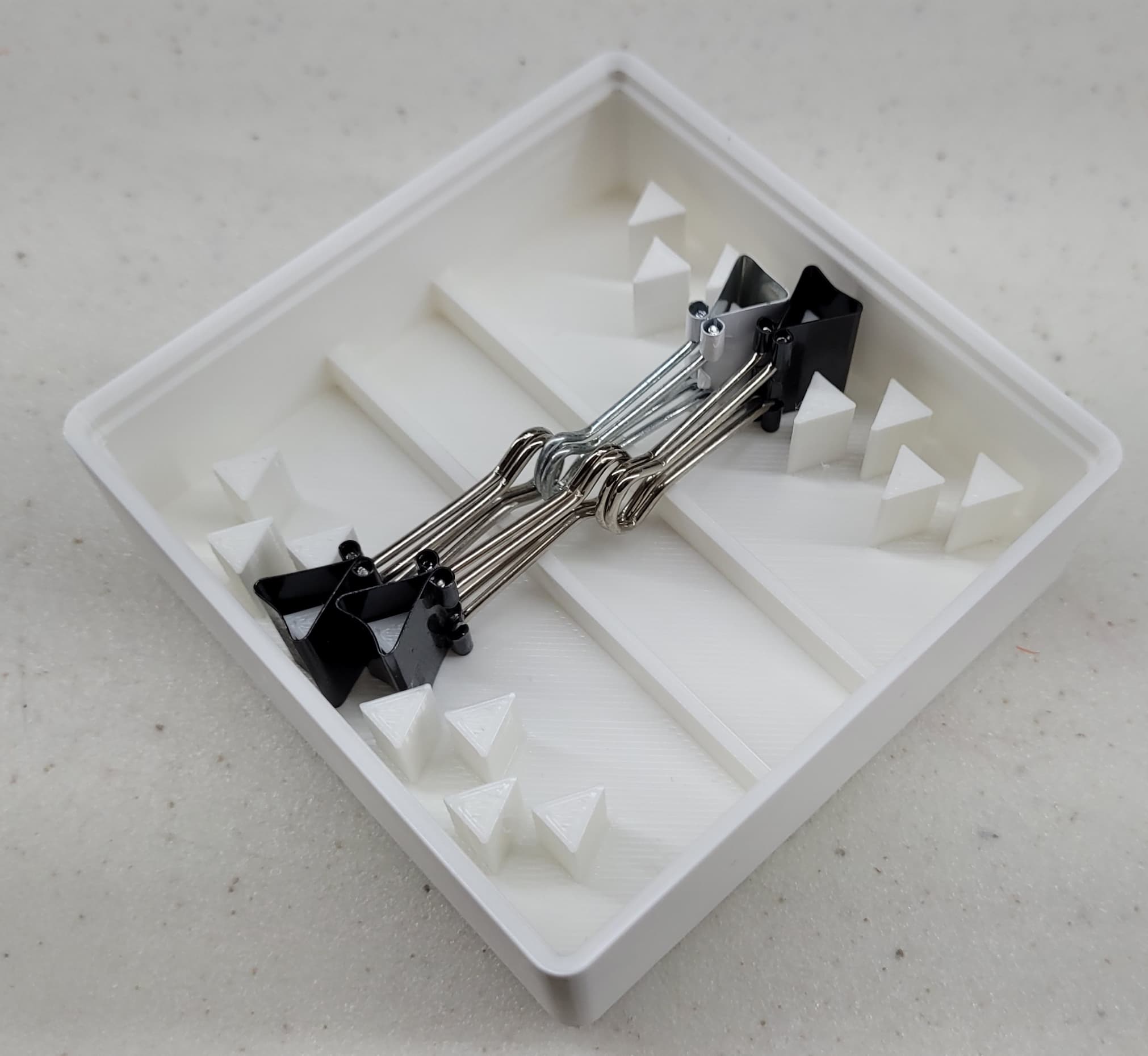 Gridfinity Small Binder Clip Bin 3d model