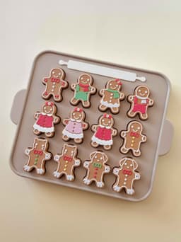 Christmas Gingerbread Cookie Family Clicker Keychain Fidget Toy Bundle 3d model