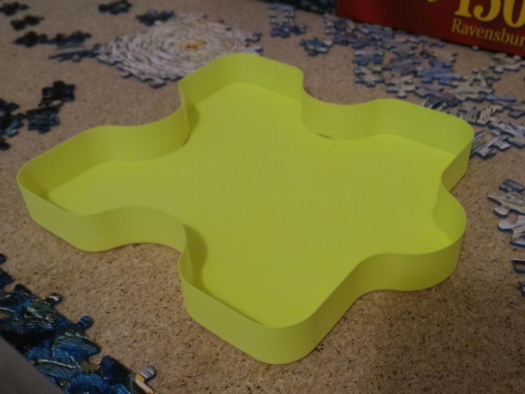 Puzzle pieces tray 3d model