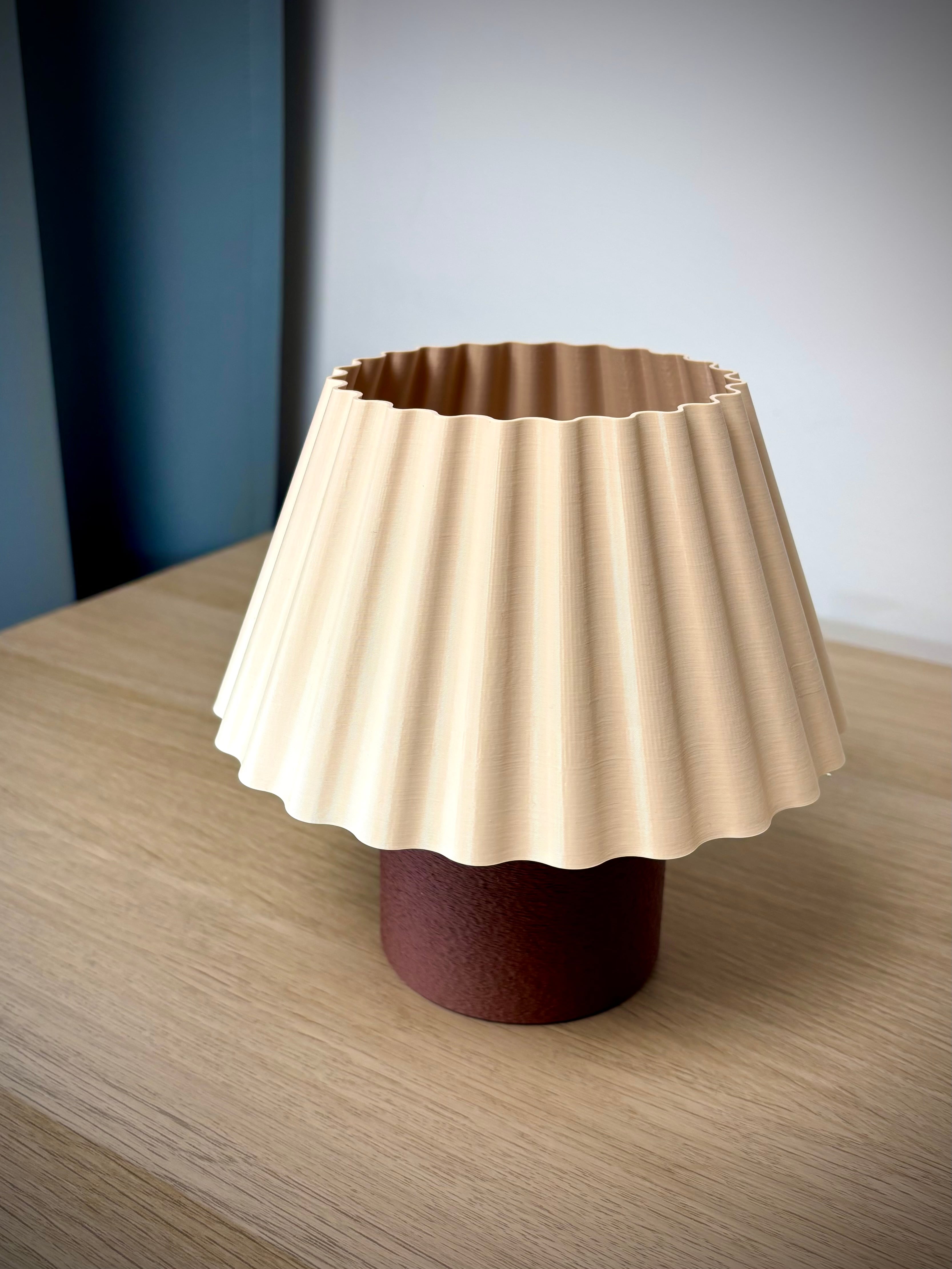 Adjustable Lamp | Iris Lamp | Light Control 3d model