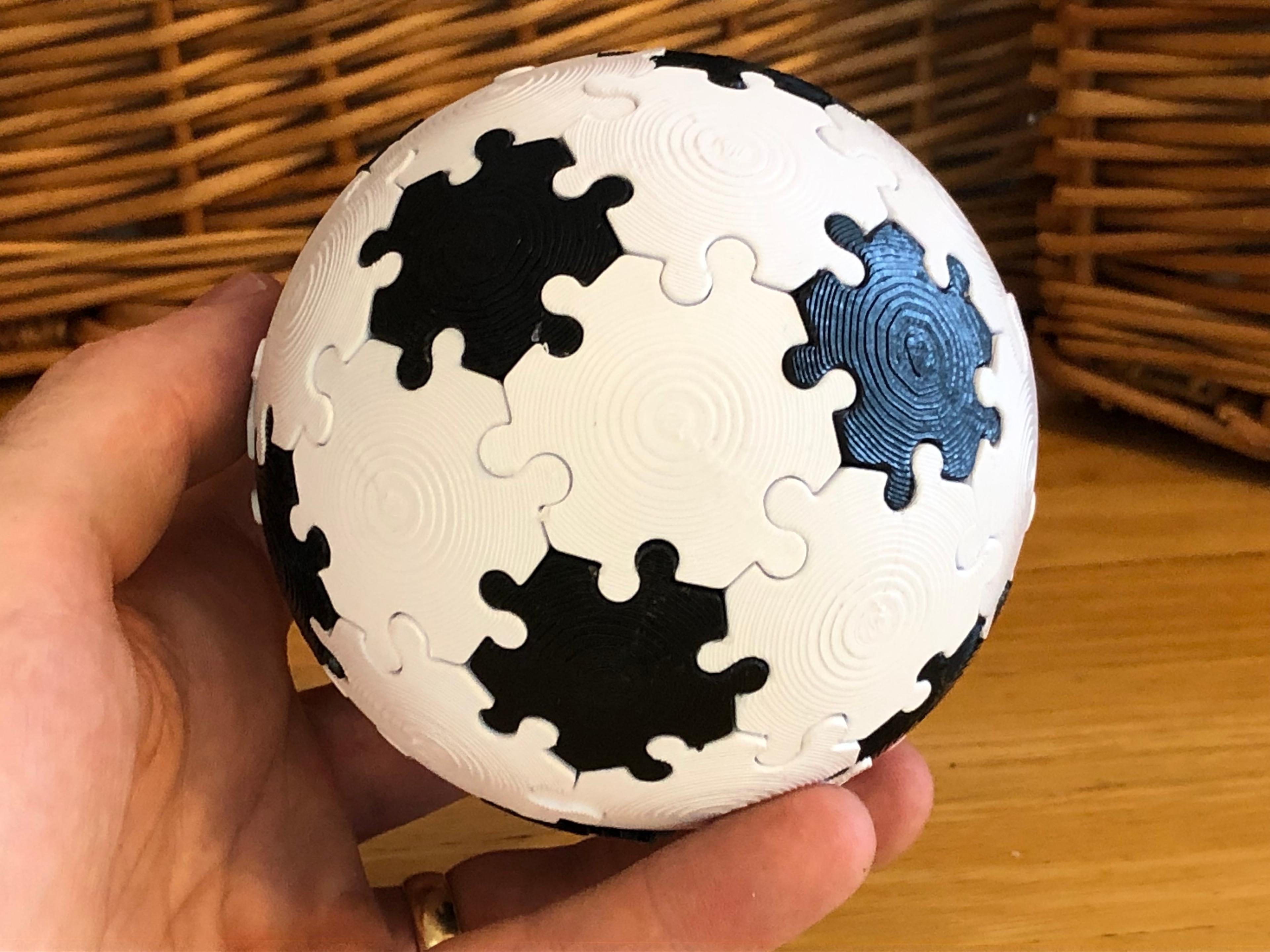 Snap Ball (Truncated Icosahedron)  3d model