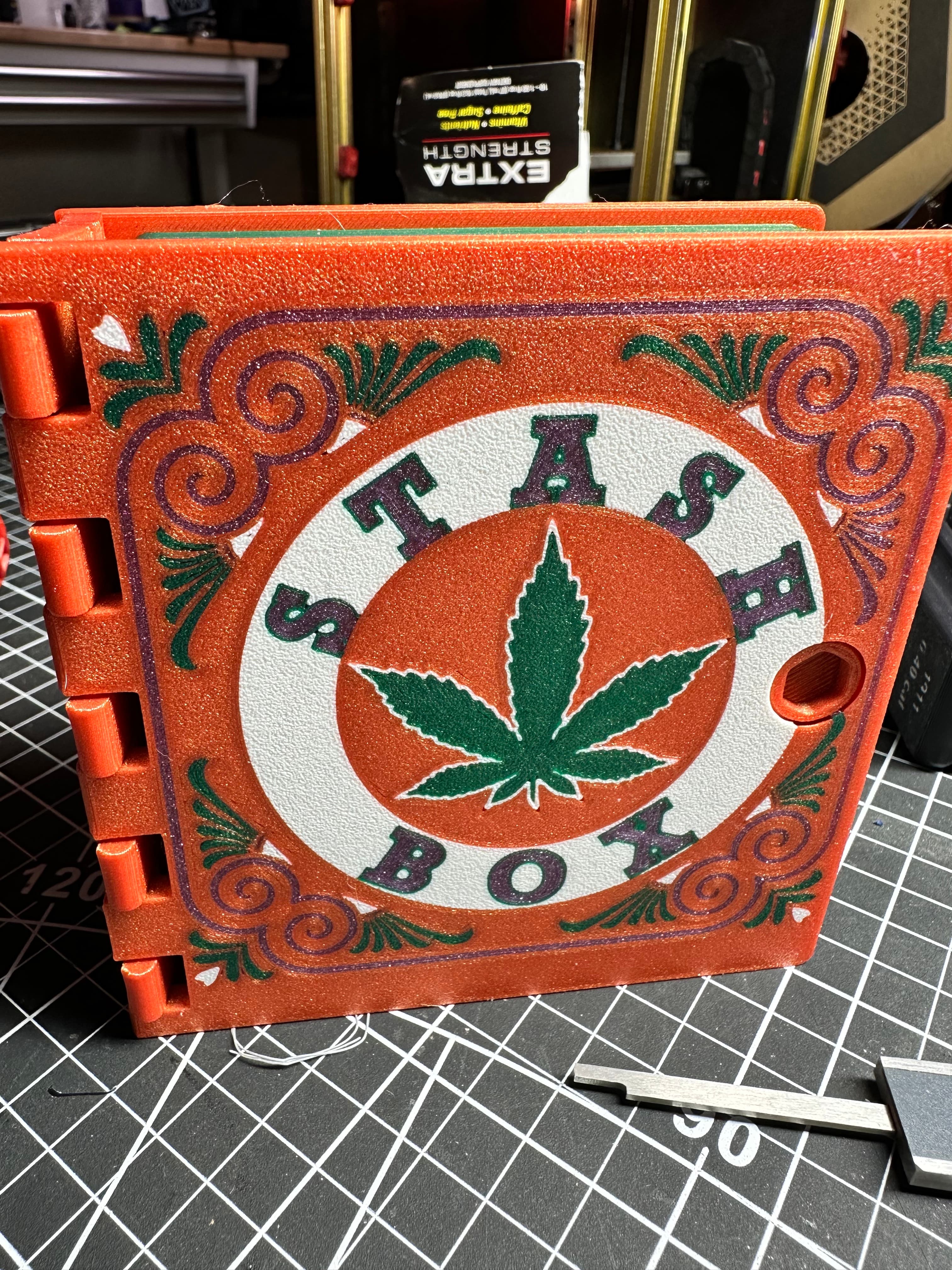 Marijuana Stash Box - Print in Place 3d model