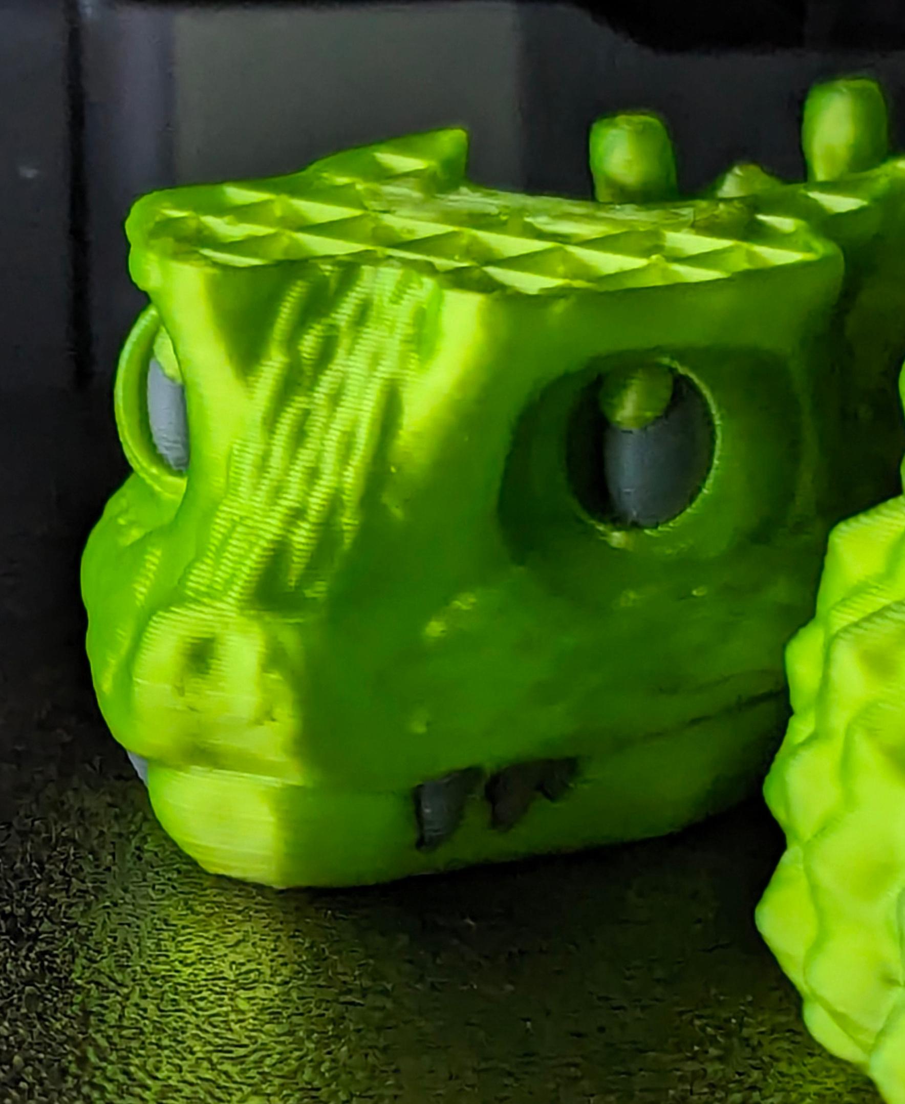 Baby Basilisk (Extra Long) - Articulated Snap-Flex Fidget (Medium Tightness Joints) - Printed on a Bambu Lab P1S, with Duramic 3D Silk PLA in neon green. - 3d model
