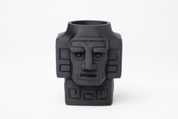 Maya Guardian Vase – South America Inspired Decor with Ancient Roots 3d model
