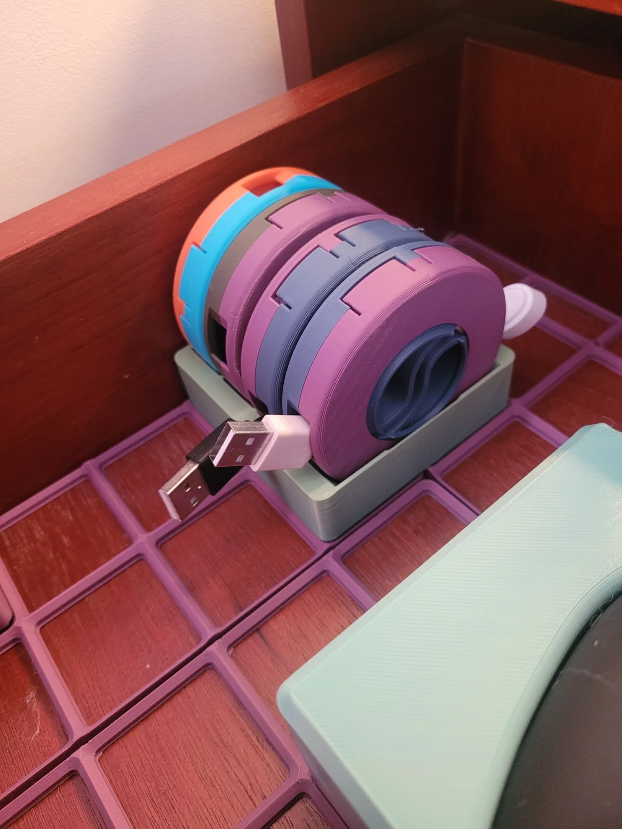 Gridfinity for Marco Bresson's SMALL Cable Organiser / Winder holder 3d model