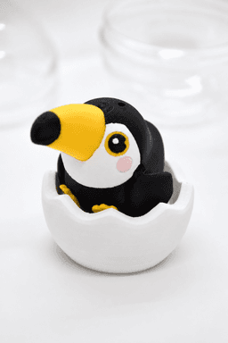 Flexi Toucan Clicker Toy – Playable Egg Cart & Spinnable Straw Topper (Multicolor) 3d model