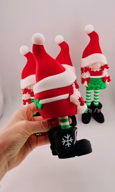 Mrs. Claus Gnome -Long Legs 3d model