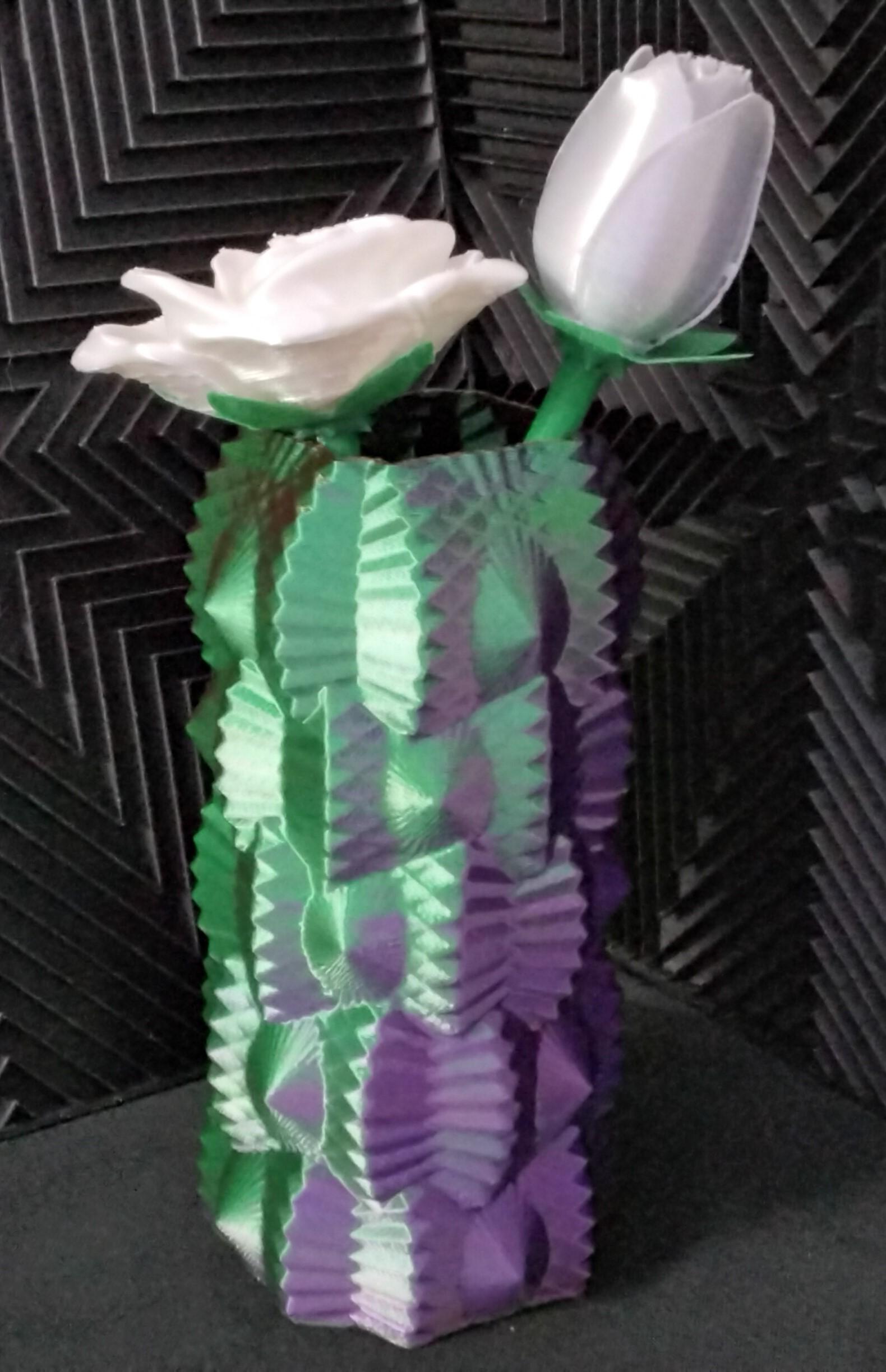 Color Twist Vase 3d model