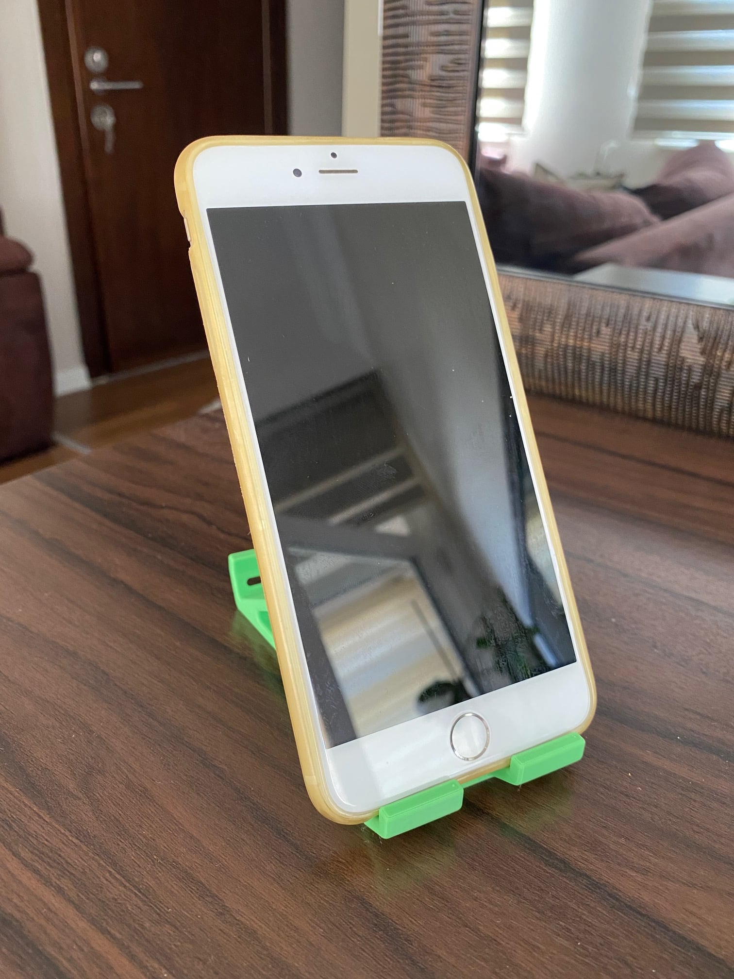 Mckurt's Phone Stand 3d model