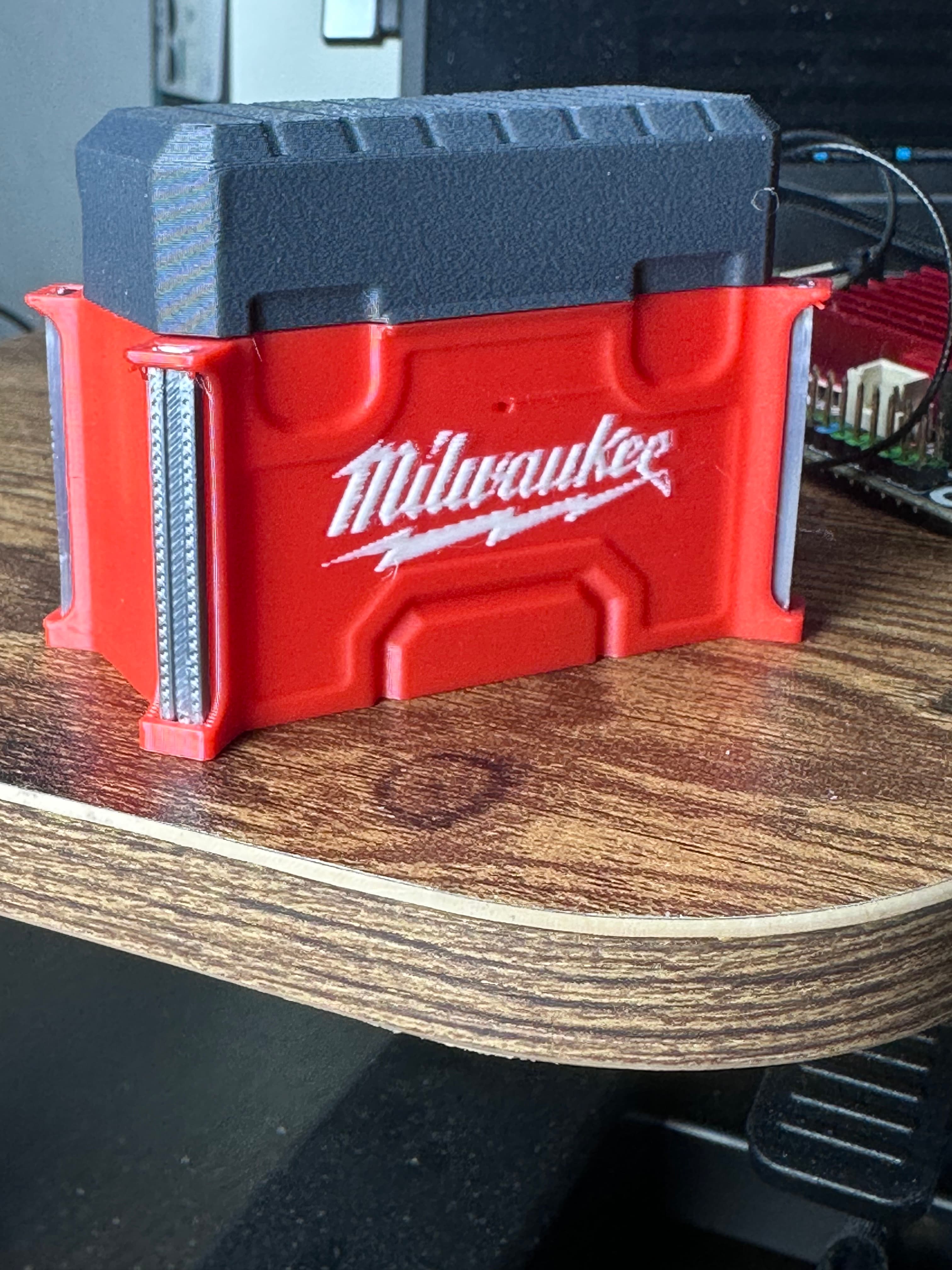 Milwaukee Packout, Airpod Pro Cases, Protect your Airpods, Practical, Fast, easy, fathers day 3d model