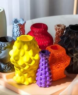 Cacophany Vase - Textured Chaos Vase 3d model