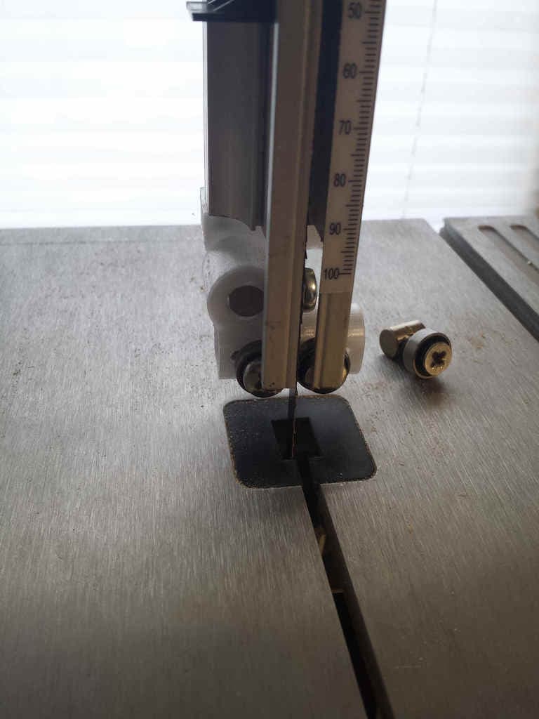 Saegeblattfuehrung Basa1 oben 3d model