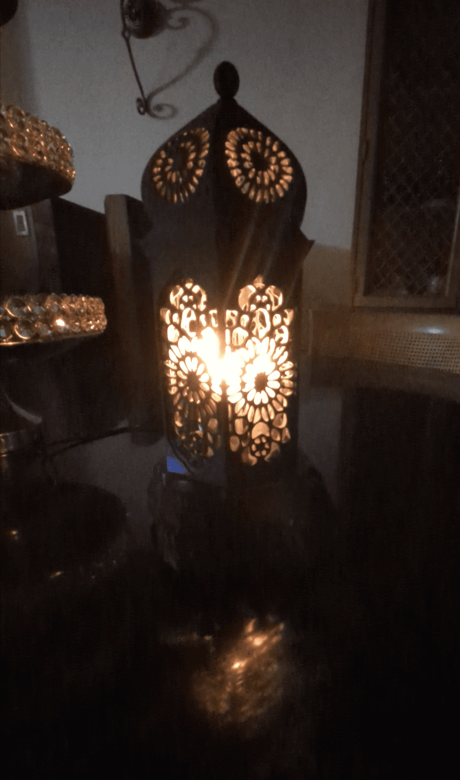 Beautiful design. Just needed a few flickering LED's to warm up the night.