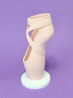 Pointe – Vase or Pen Holder 3d model