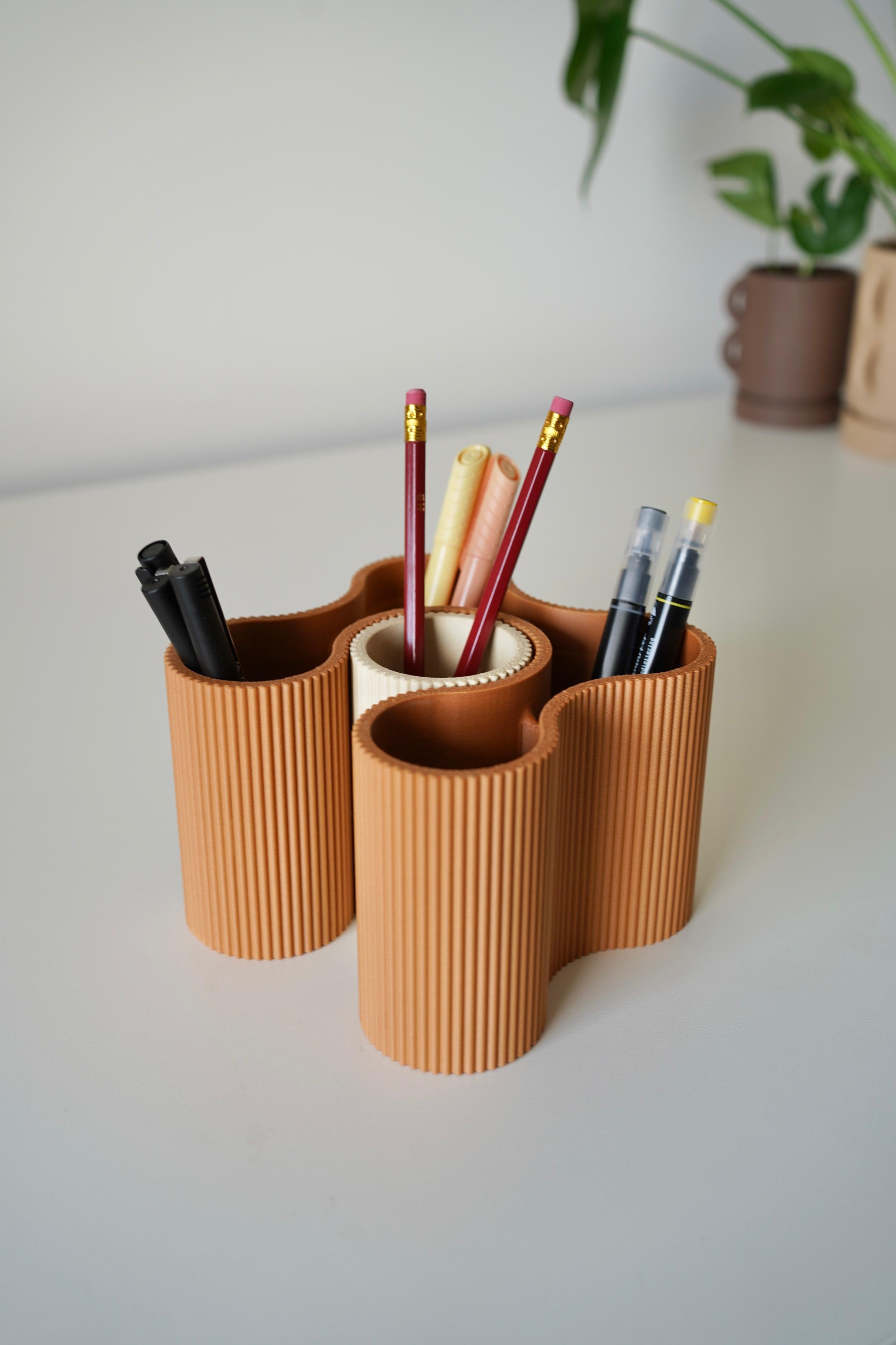 SNOOVA compact - table organizer I pen holder 3d model