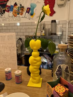 vibes_Vase_01 3d model