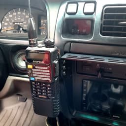UV-5R Radio Holder for Modular Accessory Mount (MAM) 3d model
