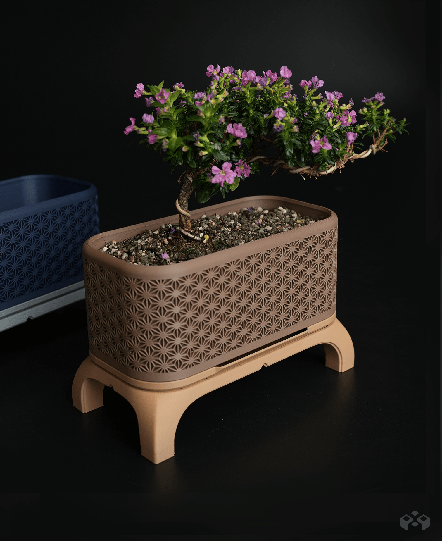 Kumiko Bonsai Planter with Legs (Rectangle) 3d model