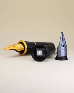 Fountain Pen Fidget Clicker Keychain 3d model
