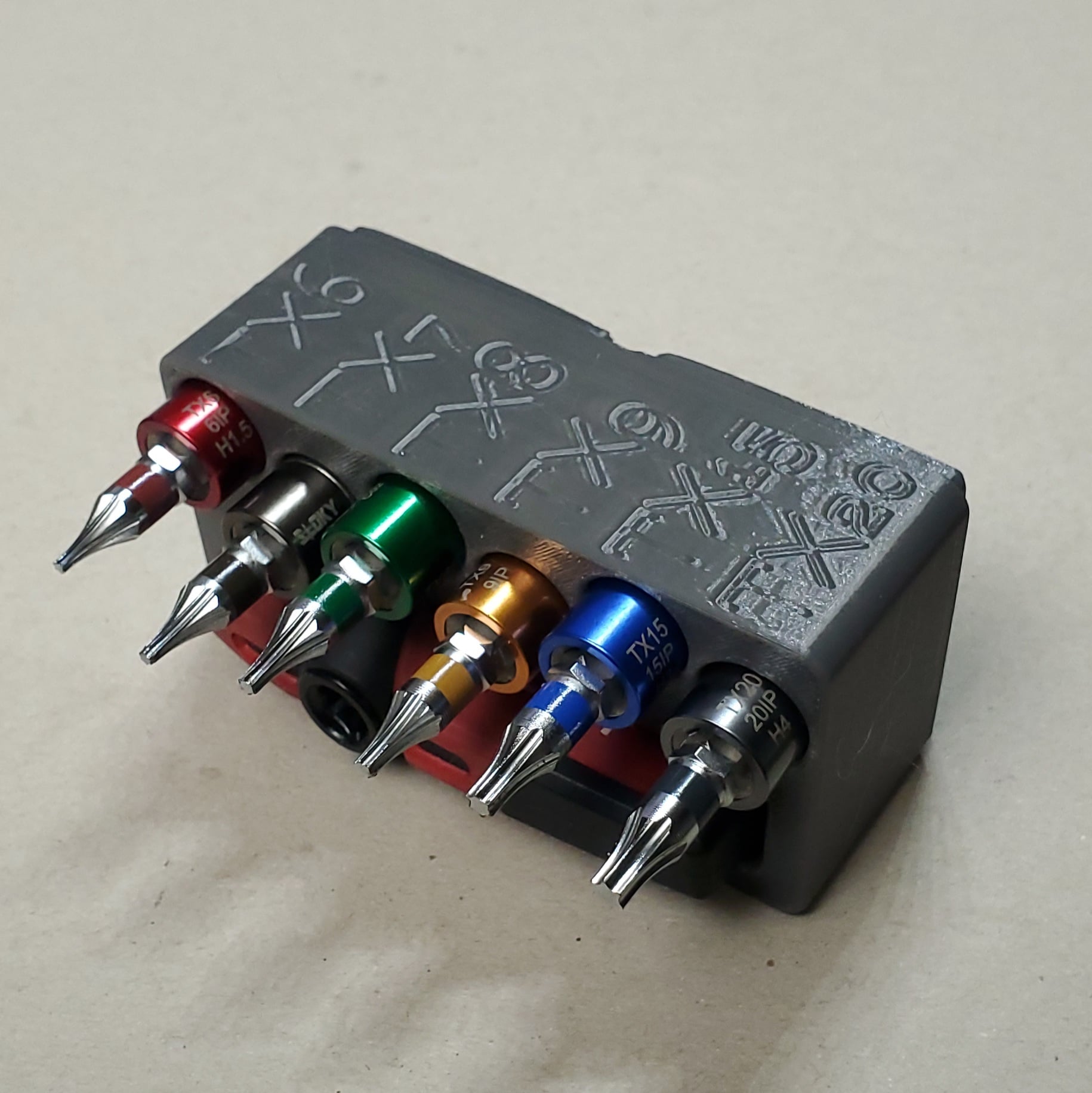 gridfinity bin for SLOKY torque screwdriver 3d model