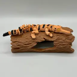 Articulated Gharial Croc| Pre-Painted + Optional 8mm Glass Eye Version 3d model