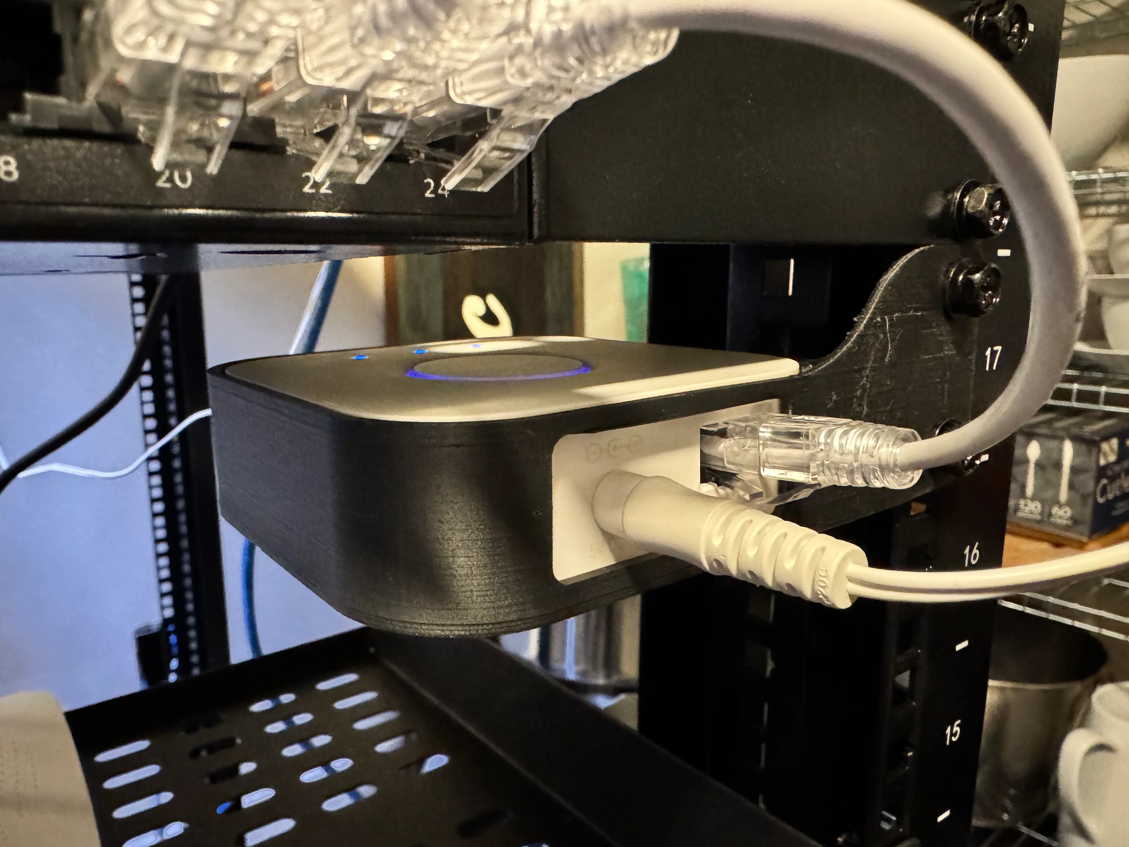 Rack mount for Philips Hue Bridge 3d model
