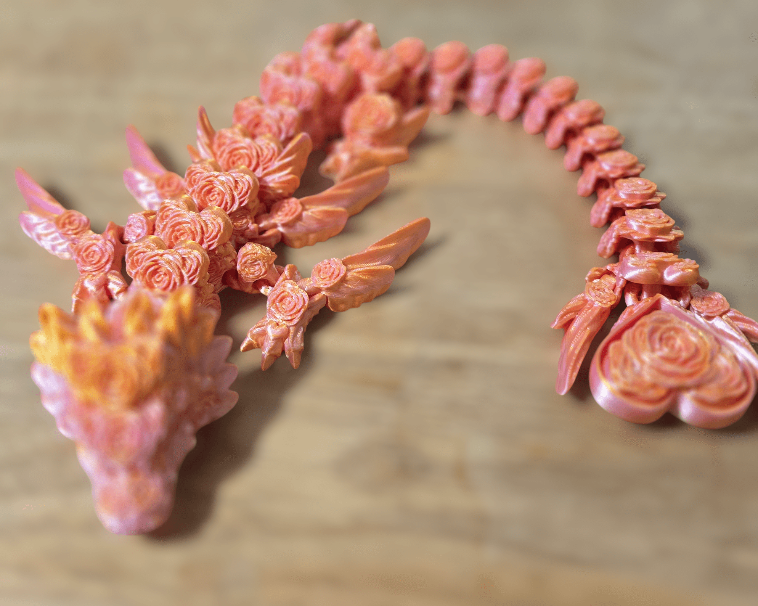 Rose dragon clicker made with pink and gold filament. She turned out gorgeous.
Thank you Cinderwing for this awesome design.