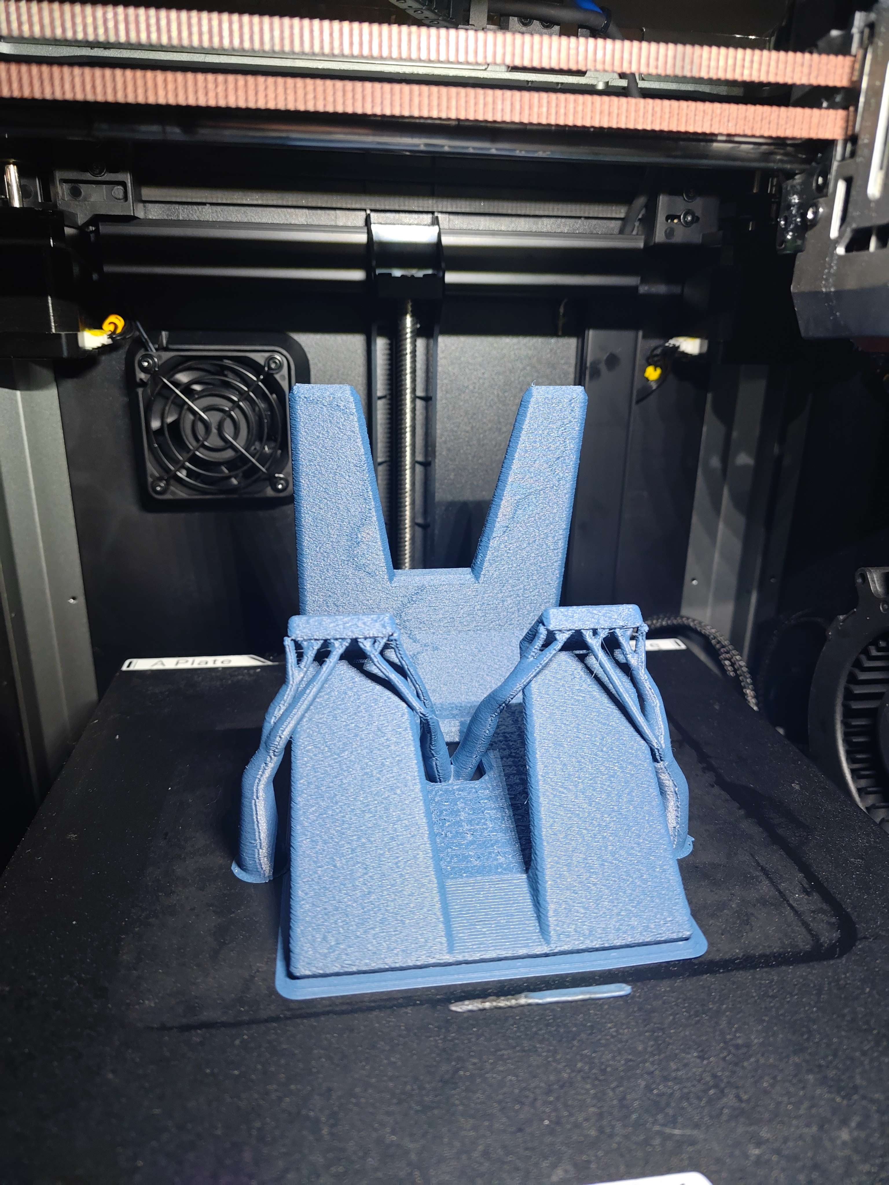 Robust Phone and tablet stand. 3d model