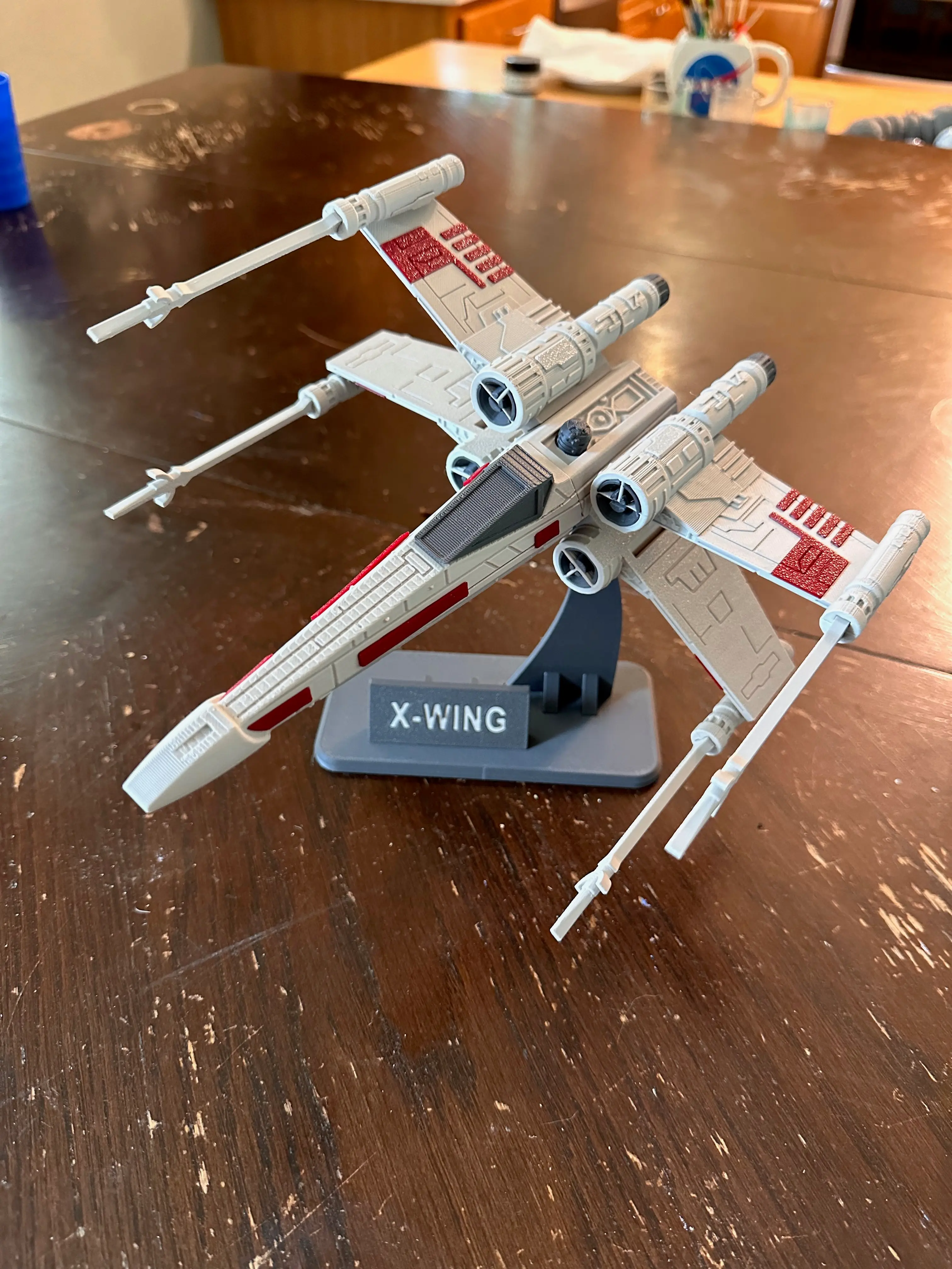 Cover me, Porkins!