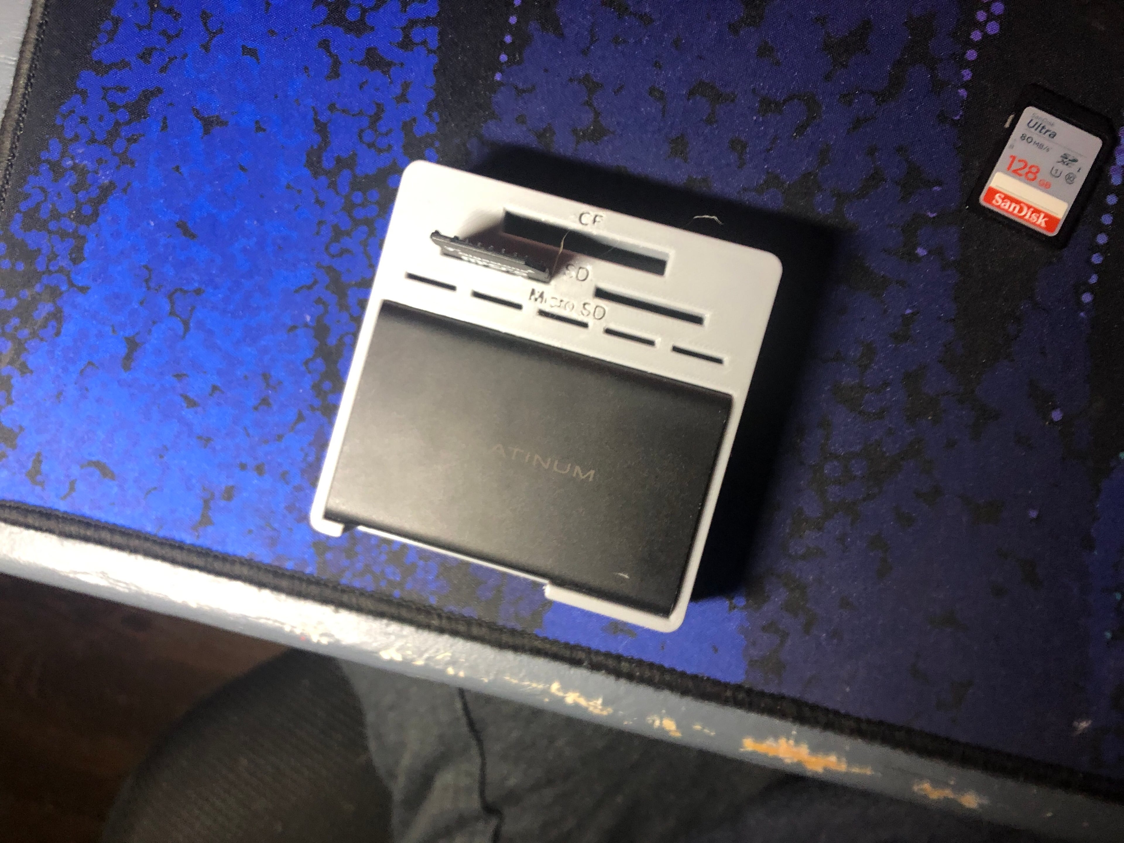 platinum card reader gridfinity v2.stl 3d model
