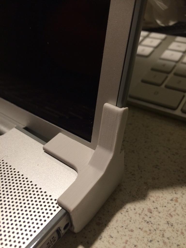 MacBook Pro (early 2008) hinge wedge - improved 3d model