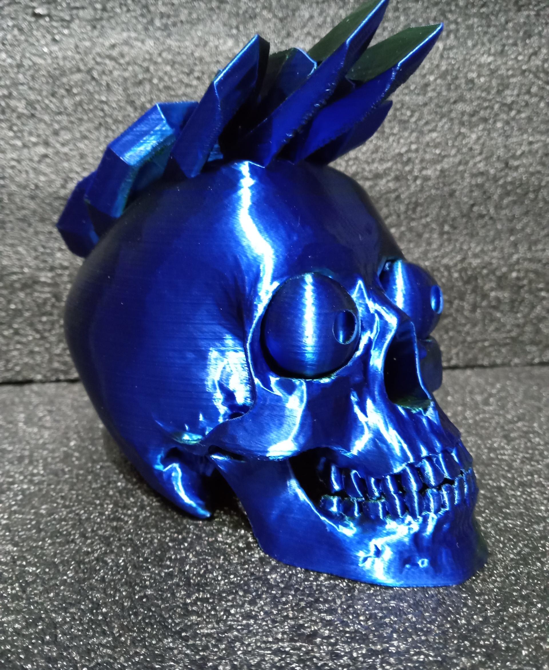 See you skull.stl - matterhackers silk blue/green - 3d model