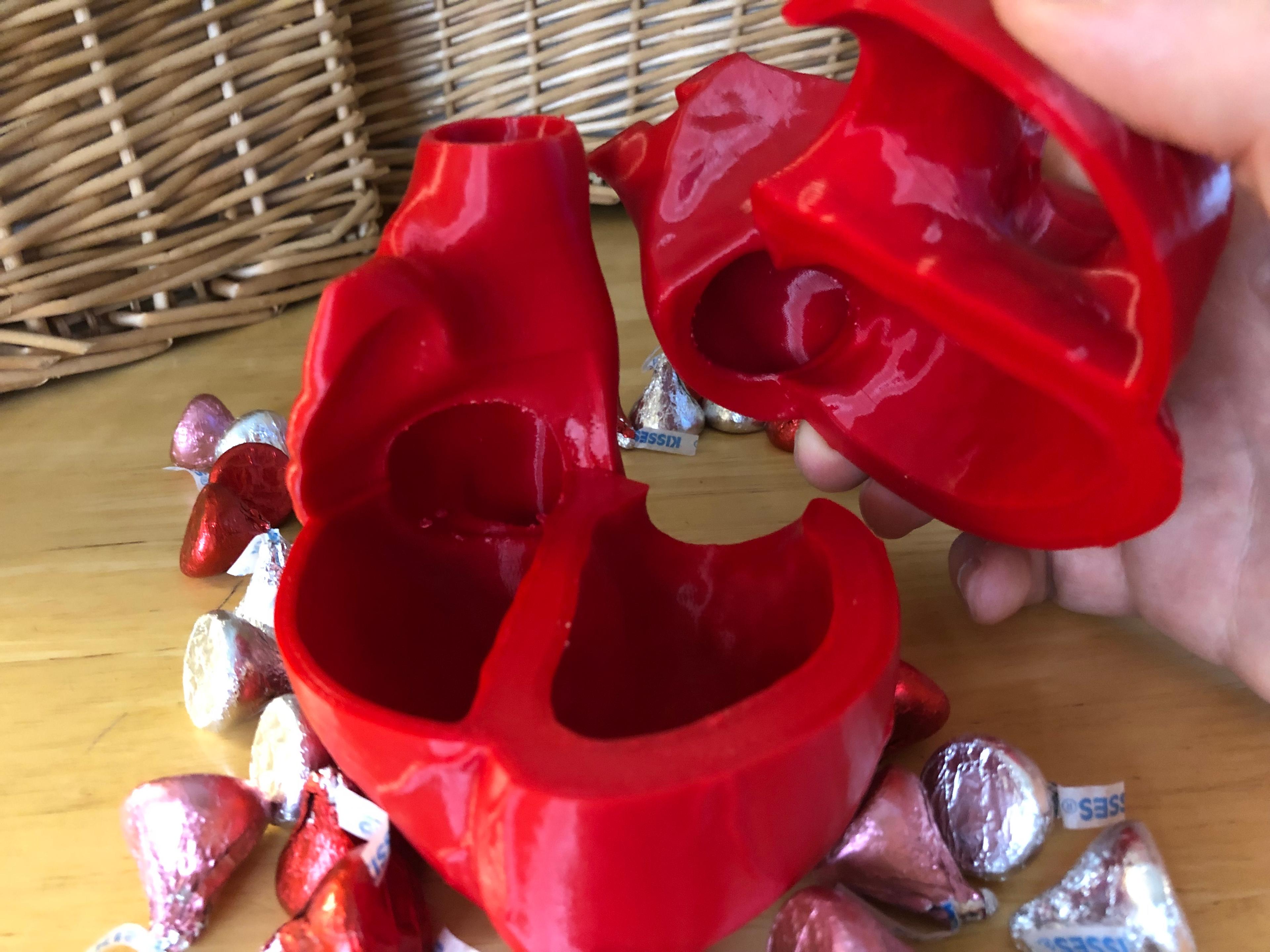 Open Heart Chocolate Box 3d model