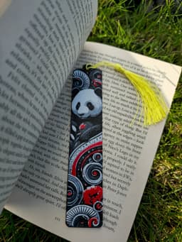 Elegant Panda 3D Printed Bookmark β Hue Forge Multi-Color Design 3d model