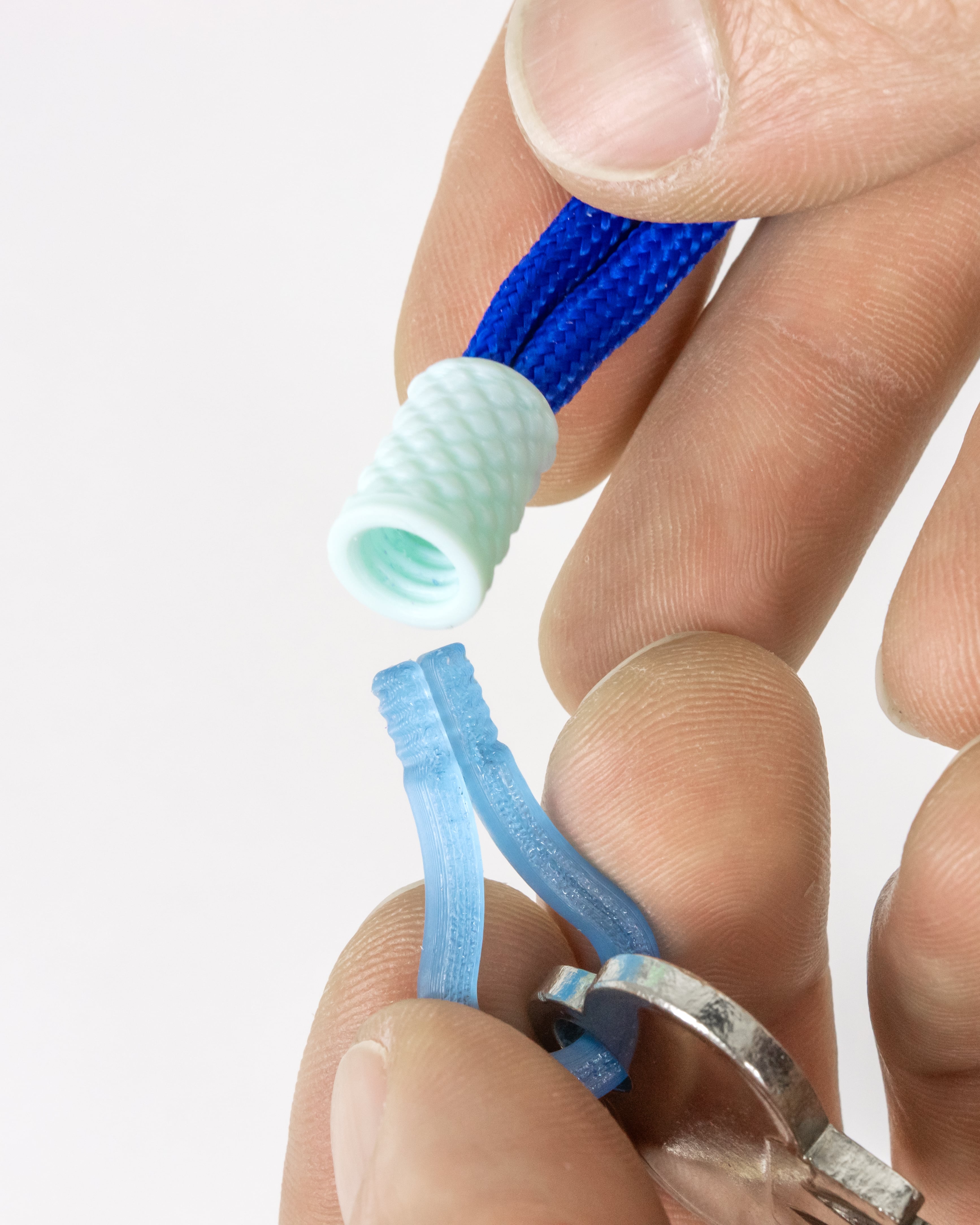 EZPZ Keychain Loop // 8mm Raindrop 3d model