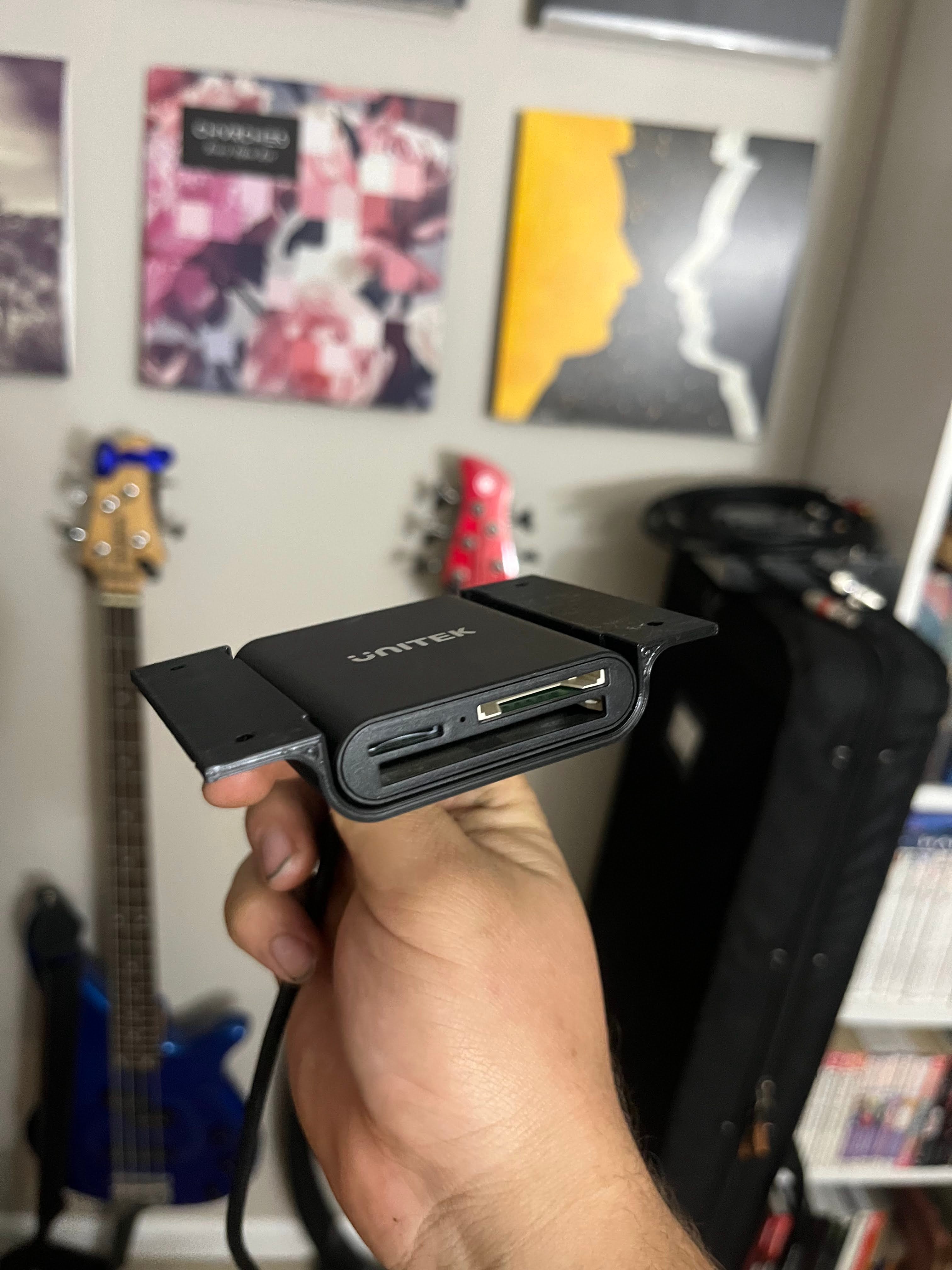 Unitek Card Reader Under-Desk Mount 3d model