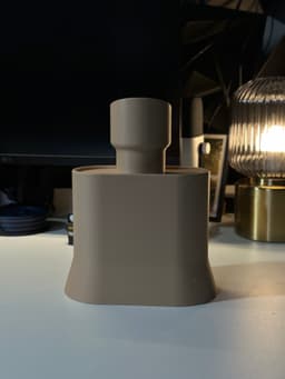 Flora Exhaust Vase 3d model