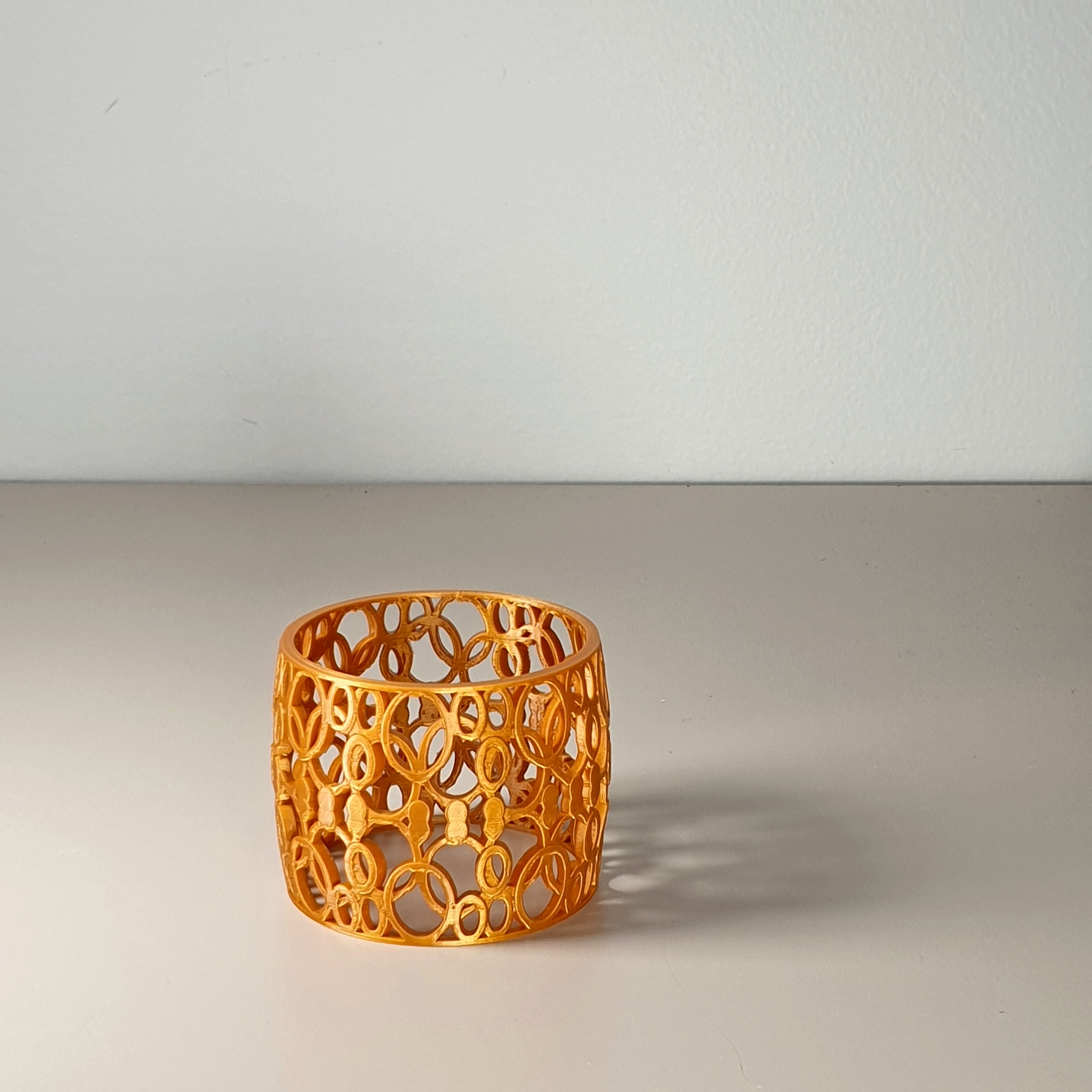 Circles Bracelet 2 Easy Print 3d model
