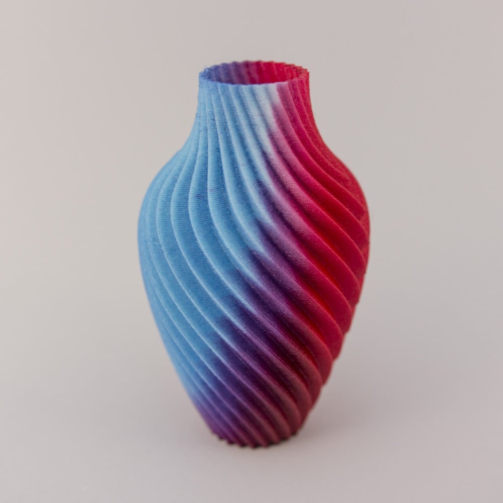 Chromatic Vase 3d model